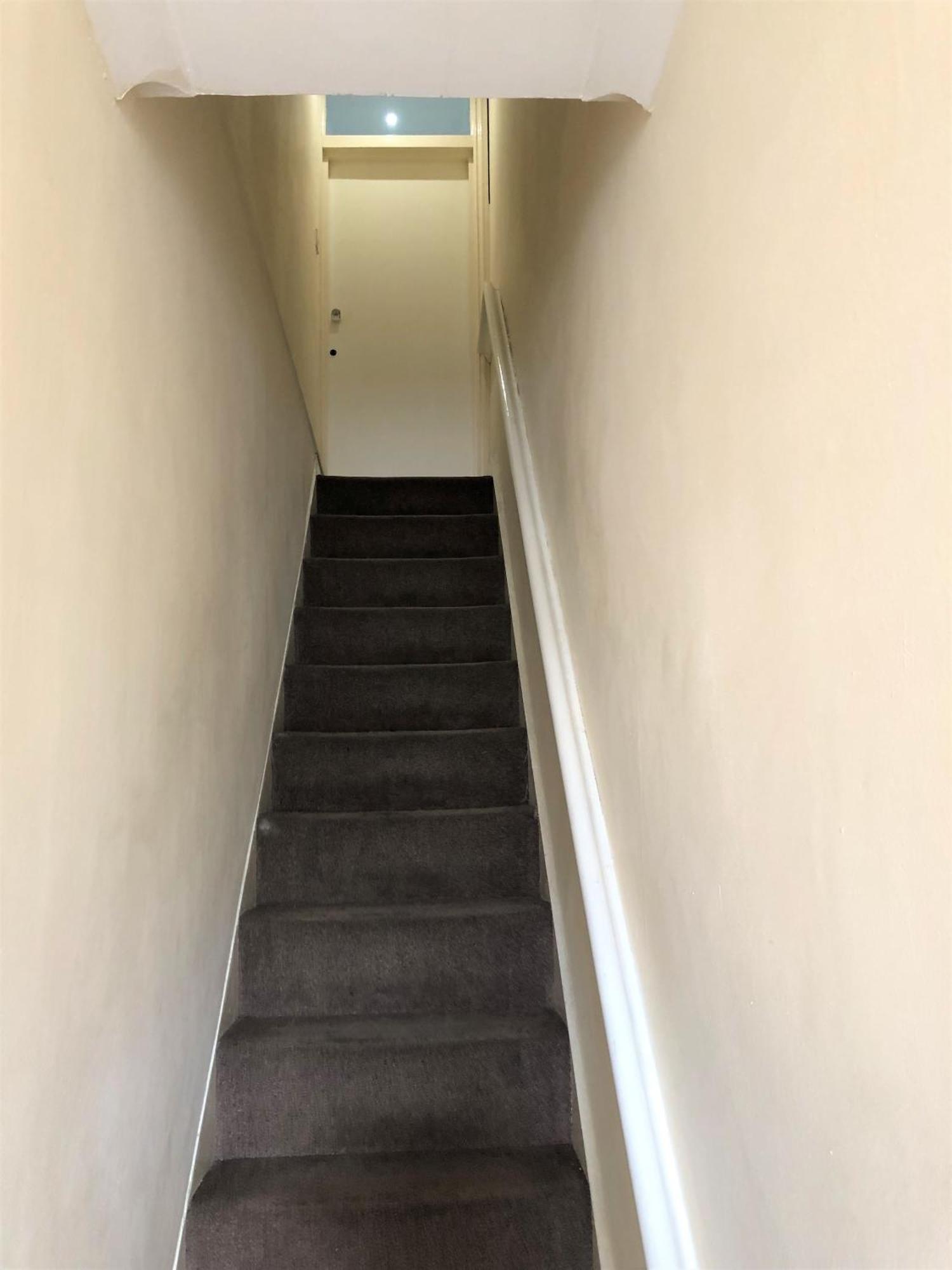 Spacious West London 2 Bedroom Apartment Екстер'єр фото