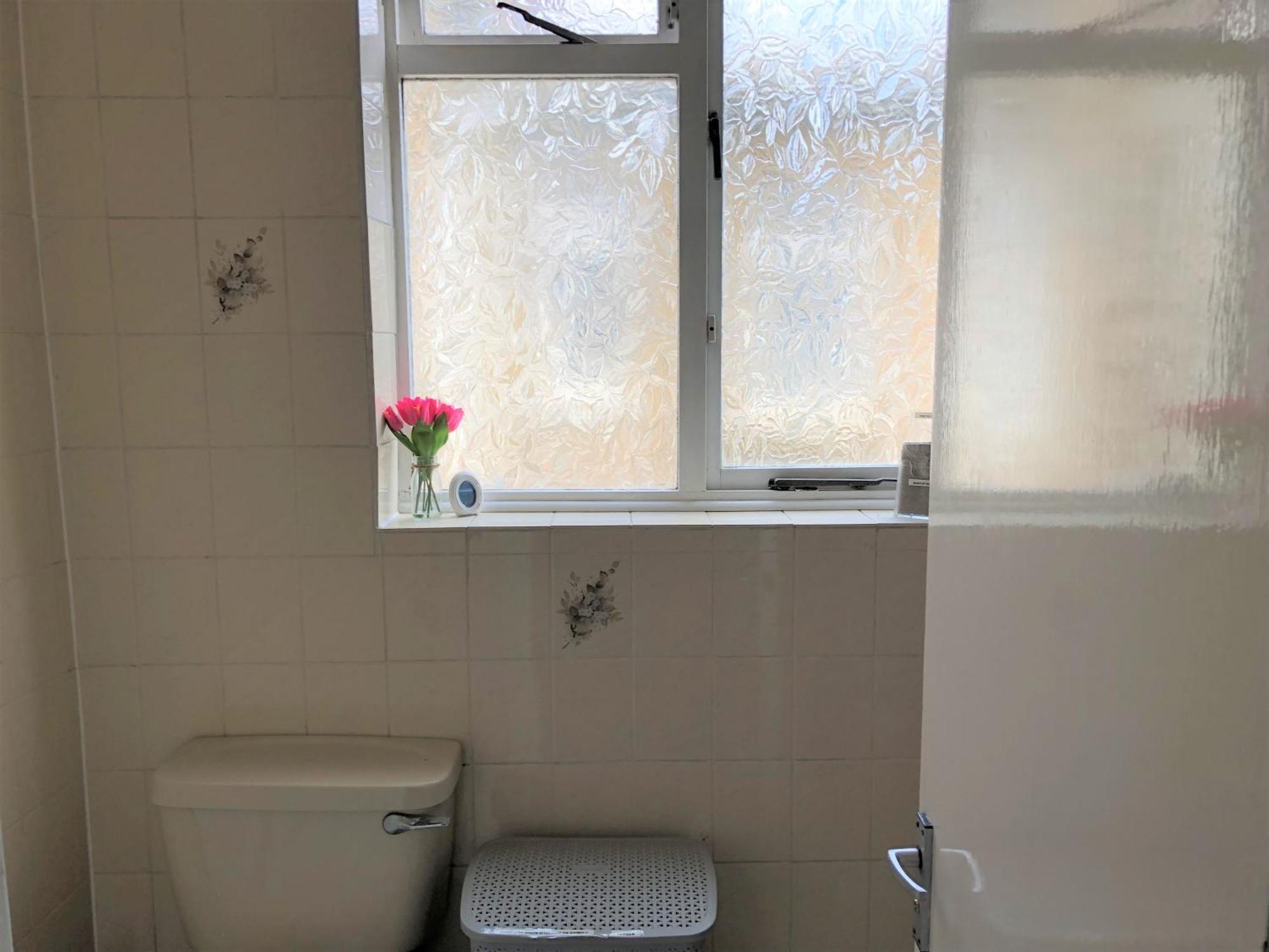 Spacious West London 2 Bedroom Apartment Екстер'єр фото