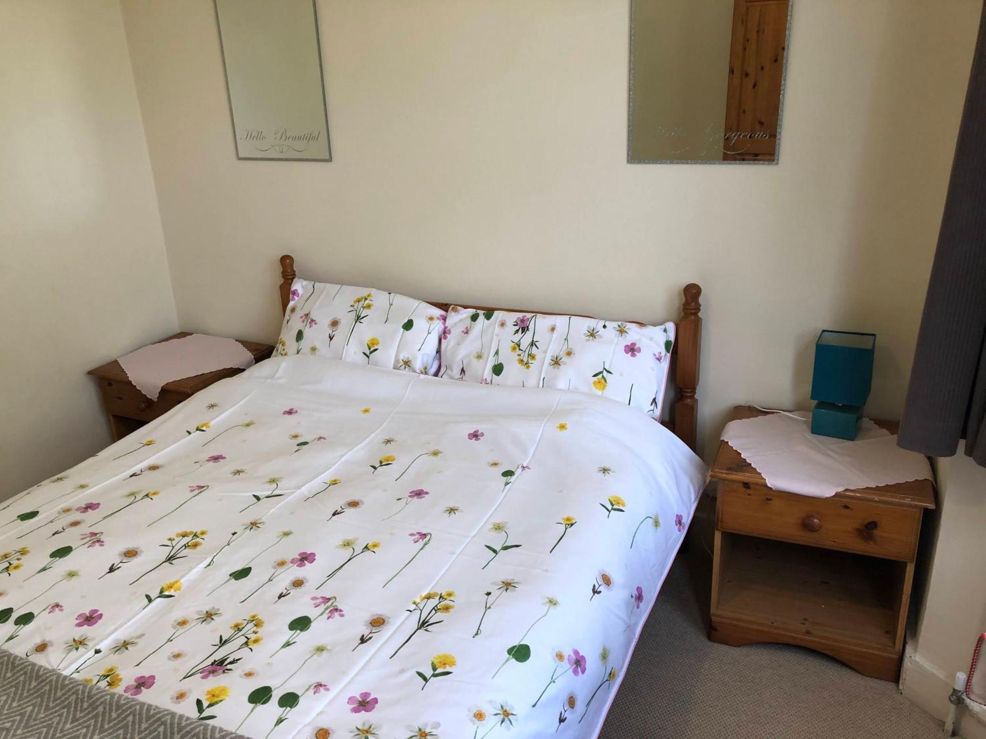 Spacious West London 2 Bedroom Apartment Екстер'єр фото